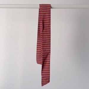 Versatile GAP color block stripped belt